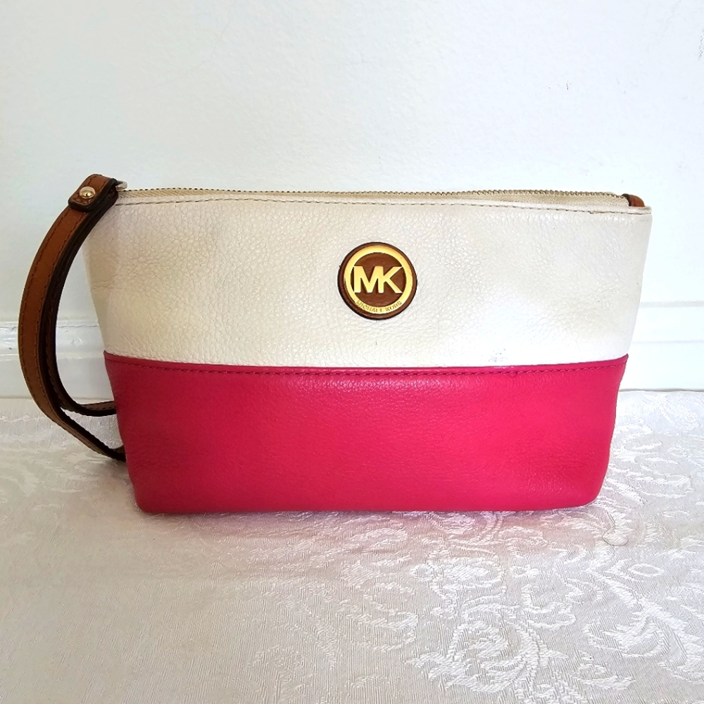 Michael Michael Kors Pink/White Wristlet with Inside Pocket and Card Holders